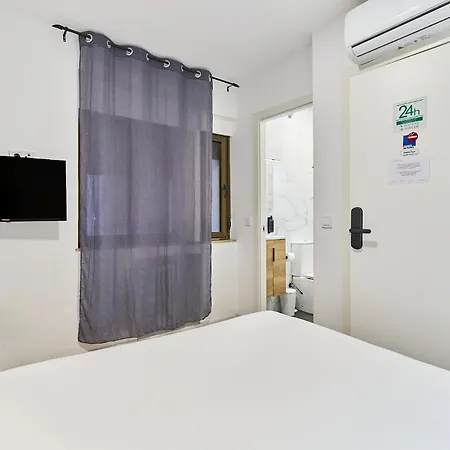 Гостевой дом Carmen By Gaiarooms